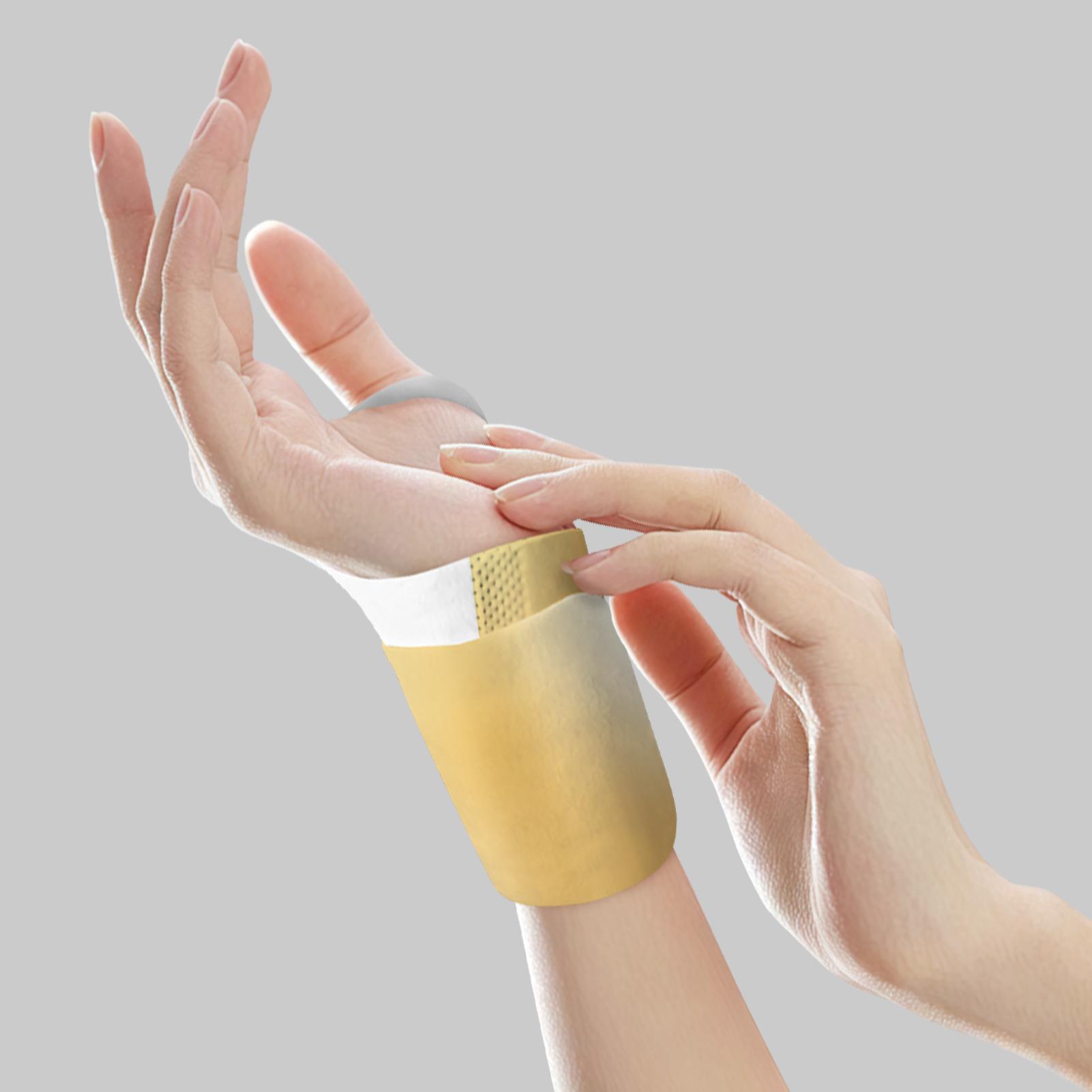 Warm compressed wristband: stylish support